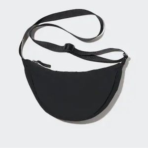 Uniqlo round mini shoulder bag NWT